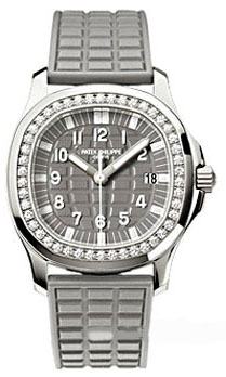 Review Patek Philippe Aquanaut 5067 Luce 5067A-018 Replica watch